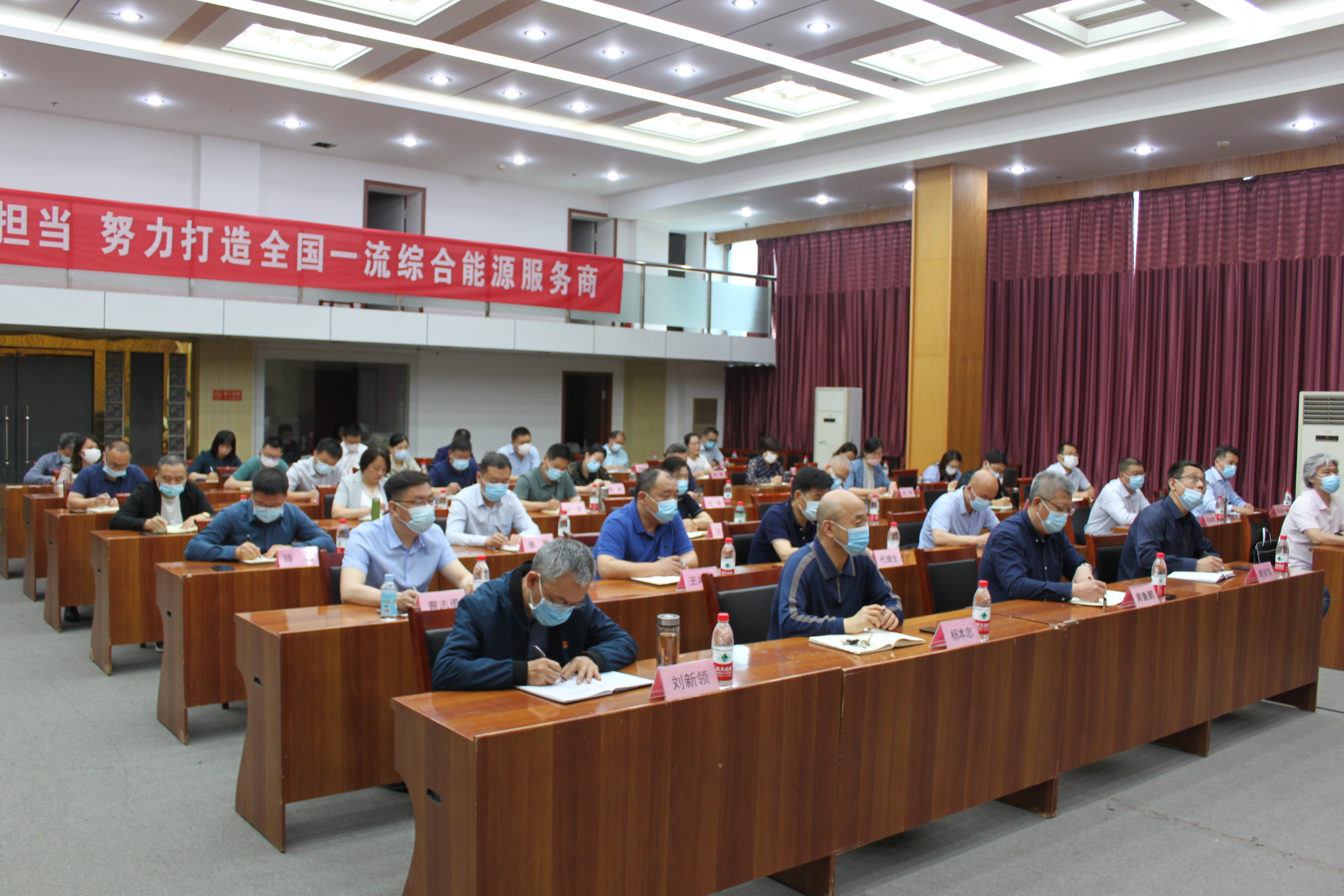 抓黨風廉政建設 促經(jīng)濟高效發(fā)展(圖4)